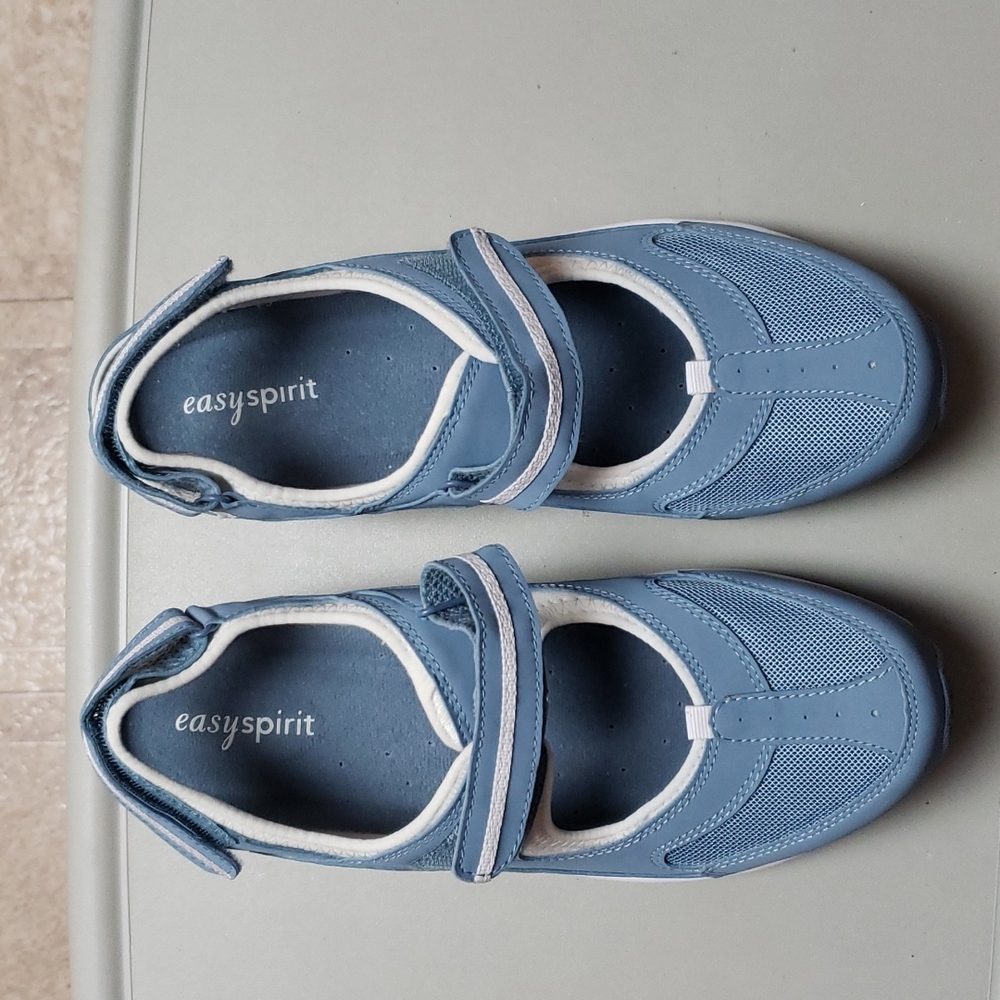 Easy Spirit Comfort Sandals